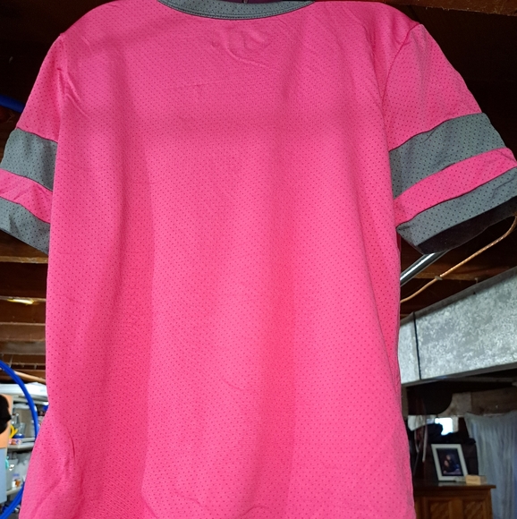 Girls Minnesota Vikings Pink NFL Mesh Jersey Shirt - Size 10/12 Team Apparel - Picture 2 of 5